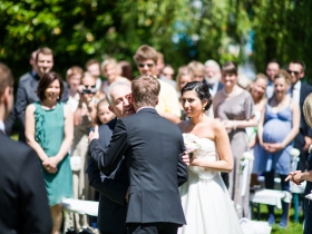12-06-02-wedding-laurarobin-149